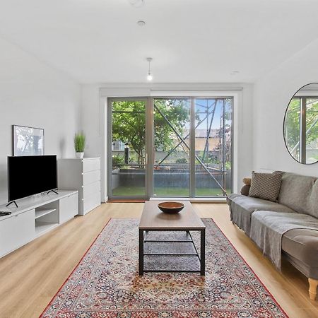 Centrally Located - Modern - 2Bed - 2Bath Apartment Londyn Zewnętrze zdjęcie