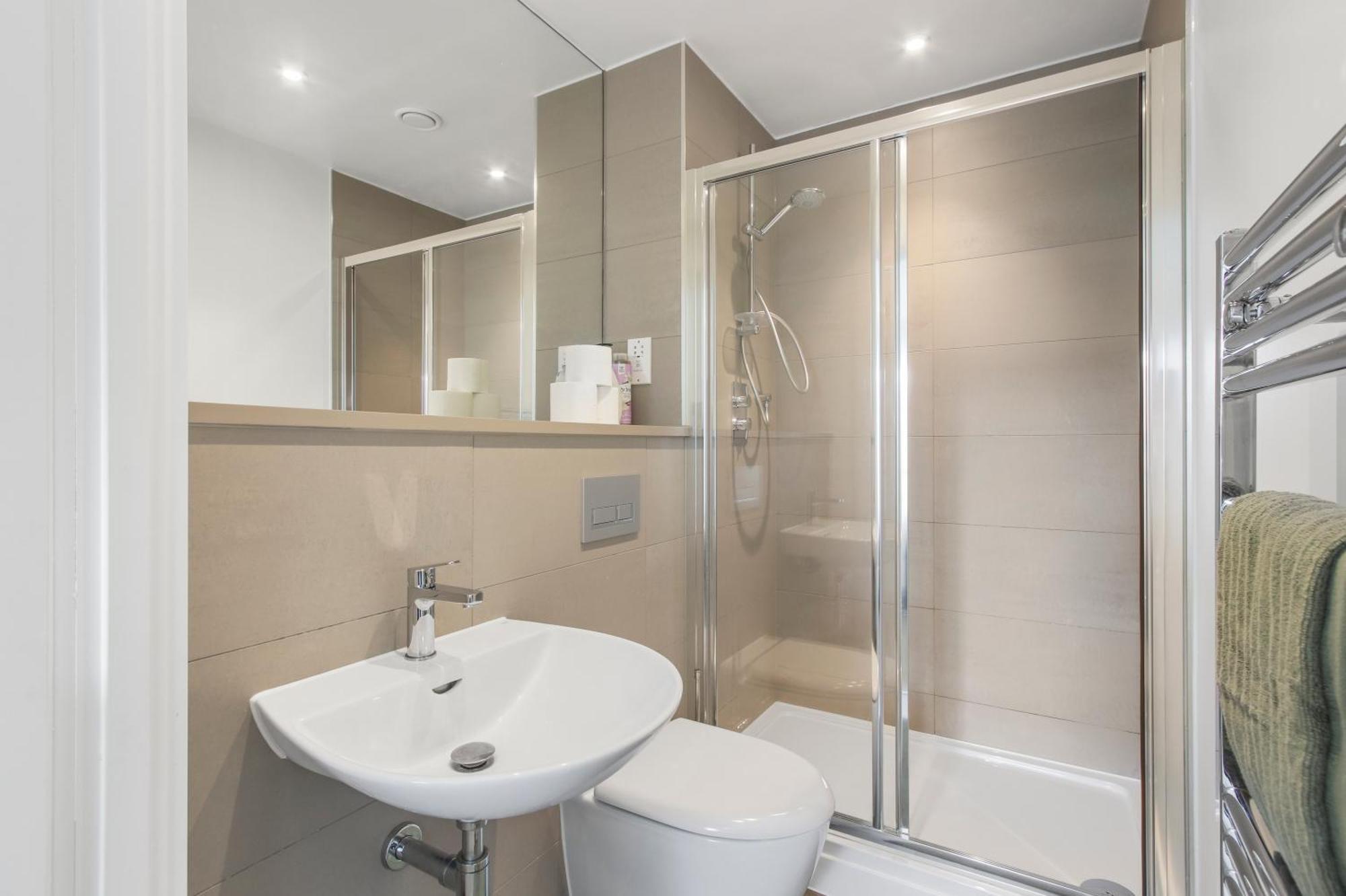 Centrally Located - Modern - 2Bed - 2Bath Apartment Londyn Zewnętrze zdjęcie