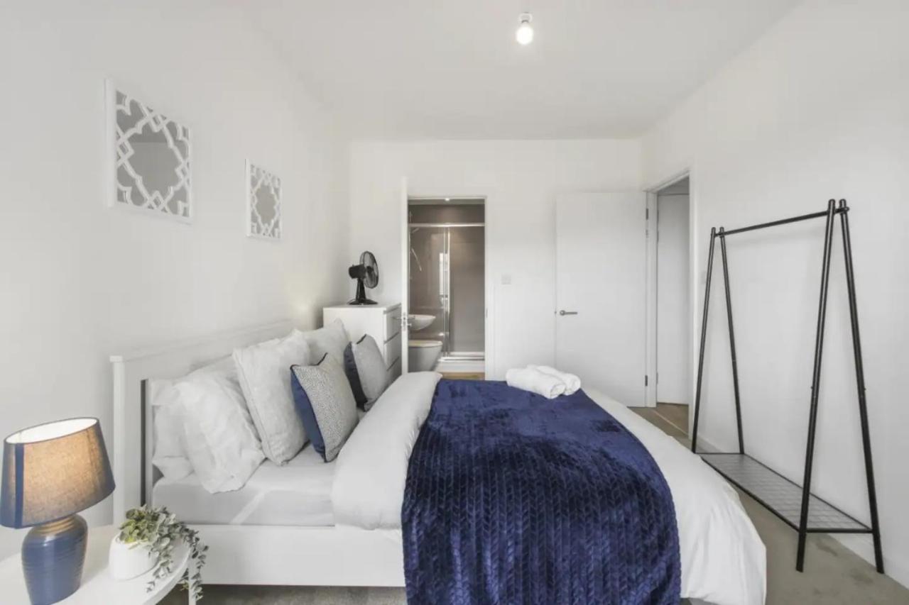 Centrally Located - Modern - 2Bed - 2Bath Apartment Londyn Zewnętrze zdjęcie