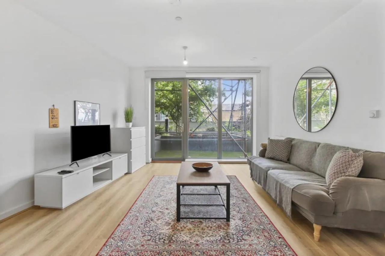 Centrally Located - Modern - 2Bed - 2Bath Apartment Londyn Zewnętrze zdjęcie