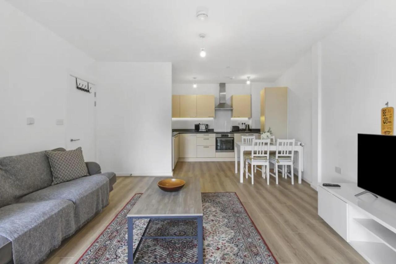 Centrally Located - Modern - 2Bed - 2Bath Apartment Londyn Zewnętrze zdjęcie