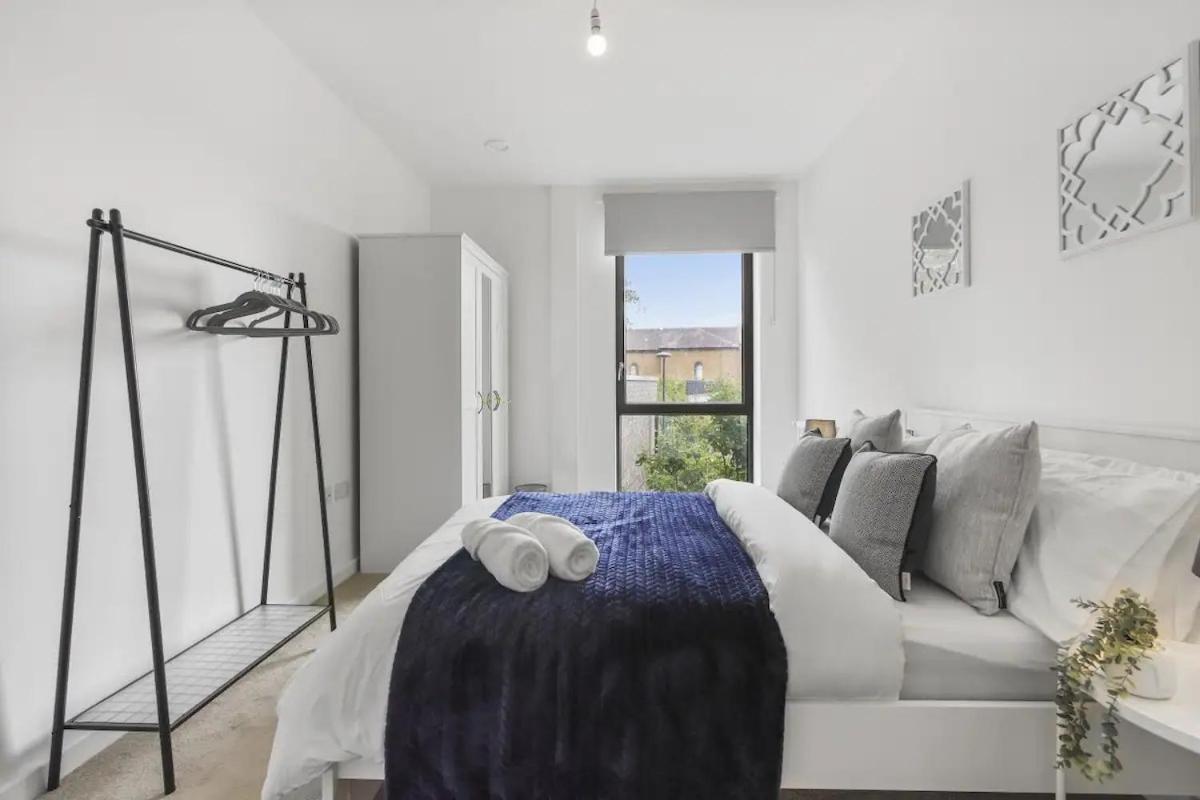 Centrally Located - Modern - 2Bed - 2Bath Apartment Londyn Zewnętrze zdjęcie